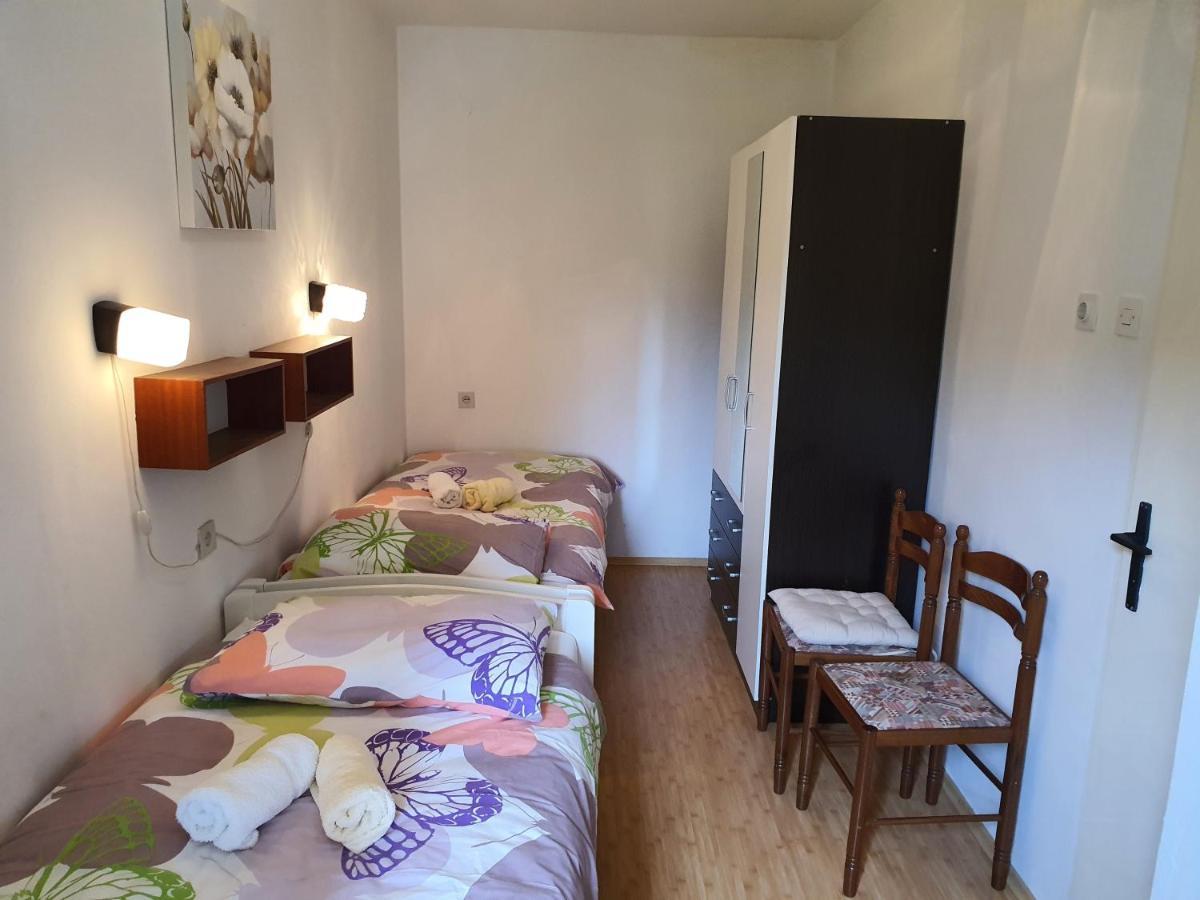 Apartments With A Parking Space Rabac, Labin - 6414 Exterior foto